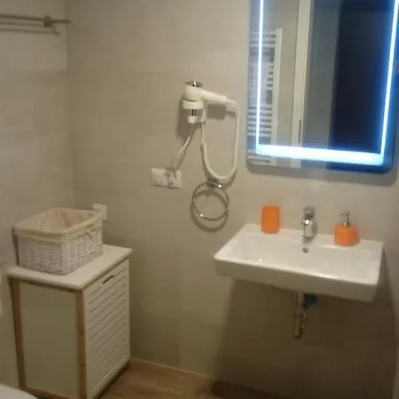 Shtern Estate Apartament Апартаменти