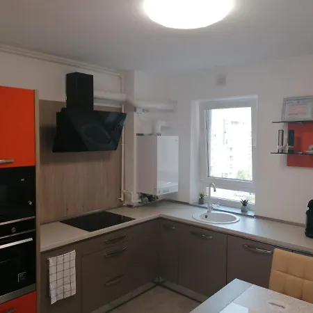 Shtern Estate Apartament Брашов