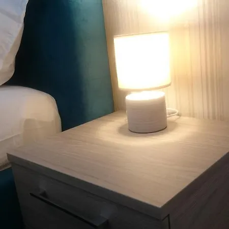 Shtern Estate Apartament Апартаменти