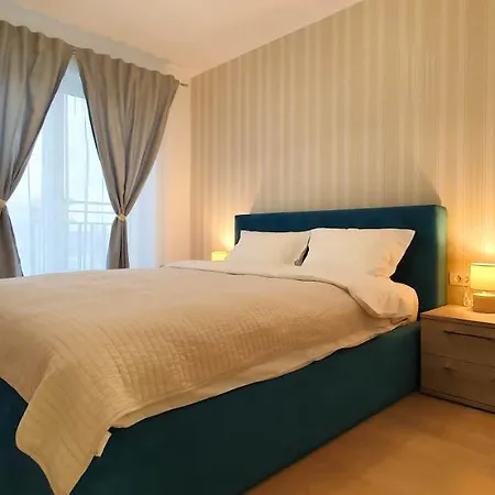 Shtern Estate Apartament Апартаменти Брашов